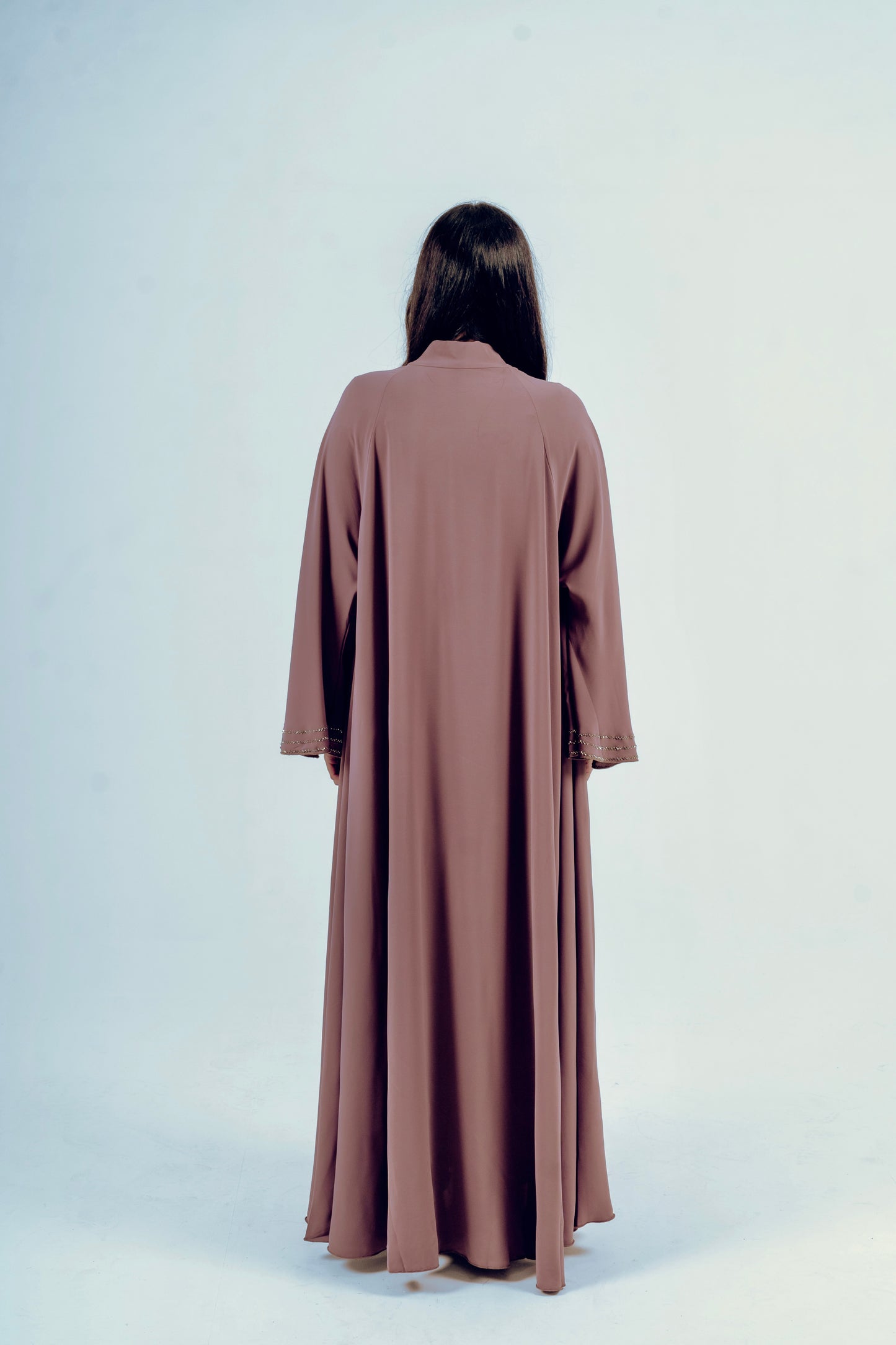 Amira - أَمِيرَة